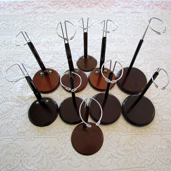 10 DOLL STANDS for DISPLAY, HOLD 14-20" COLLECTOR DOLLS, BROWN BASE, Size 6-9" - Picture 2 of 3